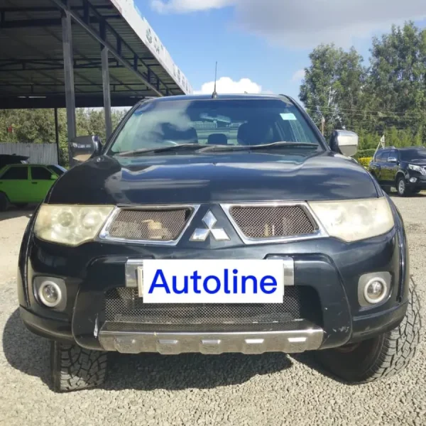MITSUBISHI L200 DOUBLE CAB- EXT 1