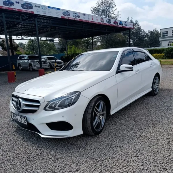 Mercedez benz E220 Ext 4